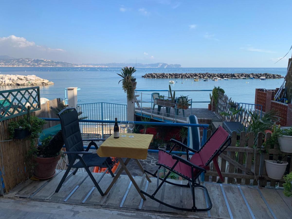 Marevestrum - Incantevole Casa Con Accesso Diretto In Spiaggia Bacoli Zewnętrze zdjęcie